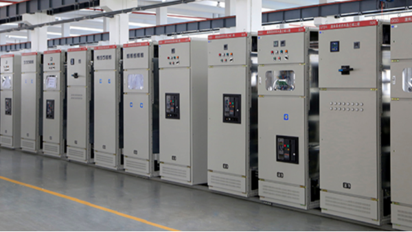 工廠常常一片漆黑？其實只是缺了一個應(yīng)急照明集中電源【千亞電氣】